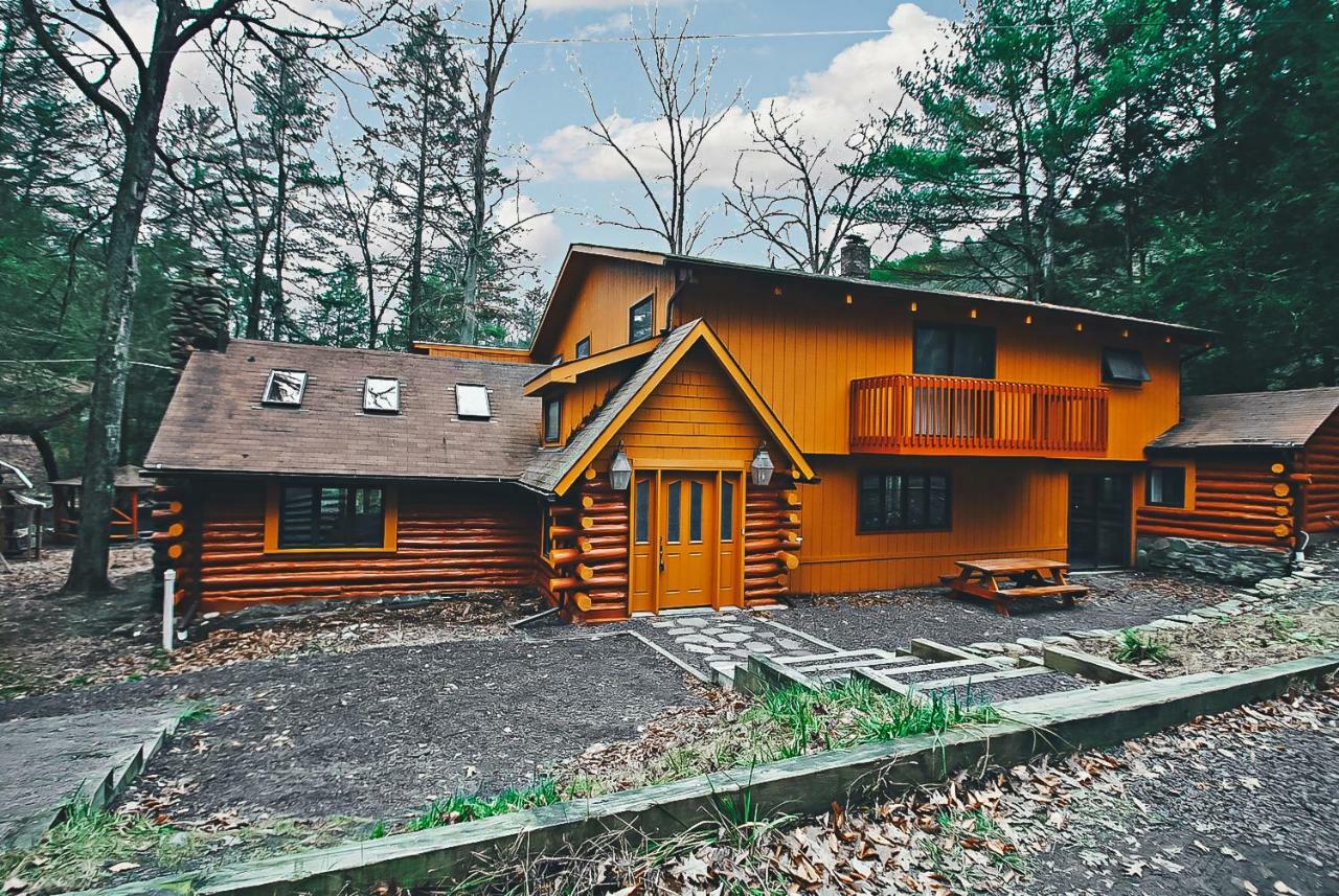 Bushkill Lodge Home 이스트스트로즈버그 외부 사진